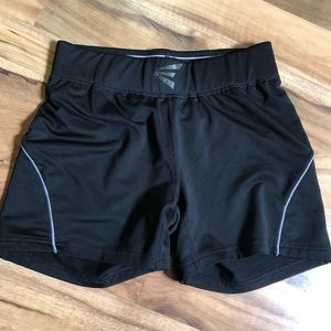 Easton softball sliding shorts size medium black * see measurements included